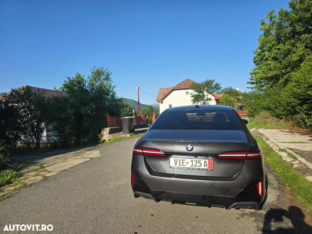 BMW Seria 5 520d AT MHEV - 4