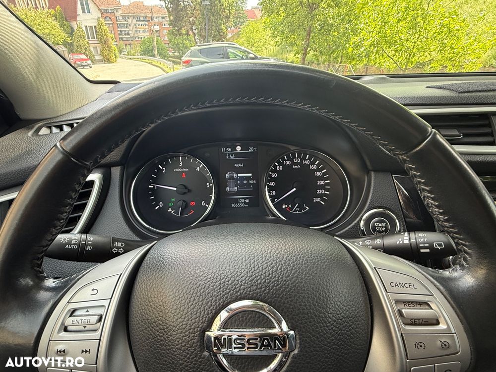 Nissan Qashqai 1.6L dCi Start/Stop 4X4-i Tekna - 37