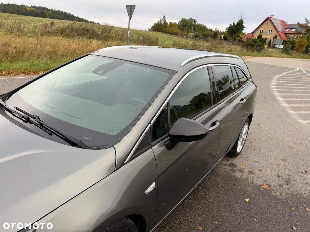 Opel Astra 1.2 T Elegance S&S - 13