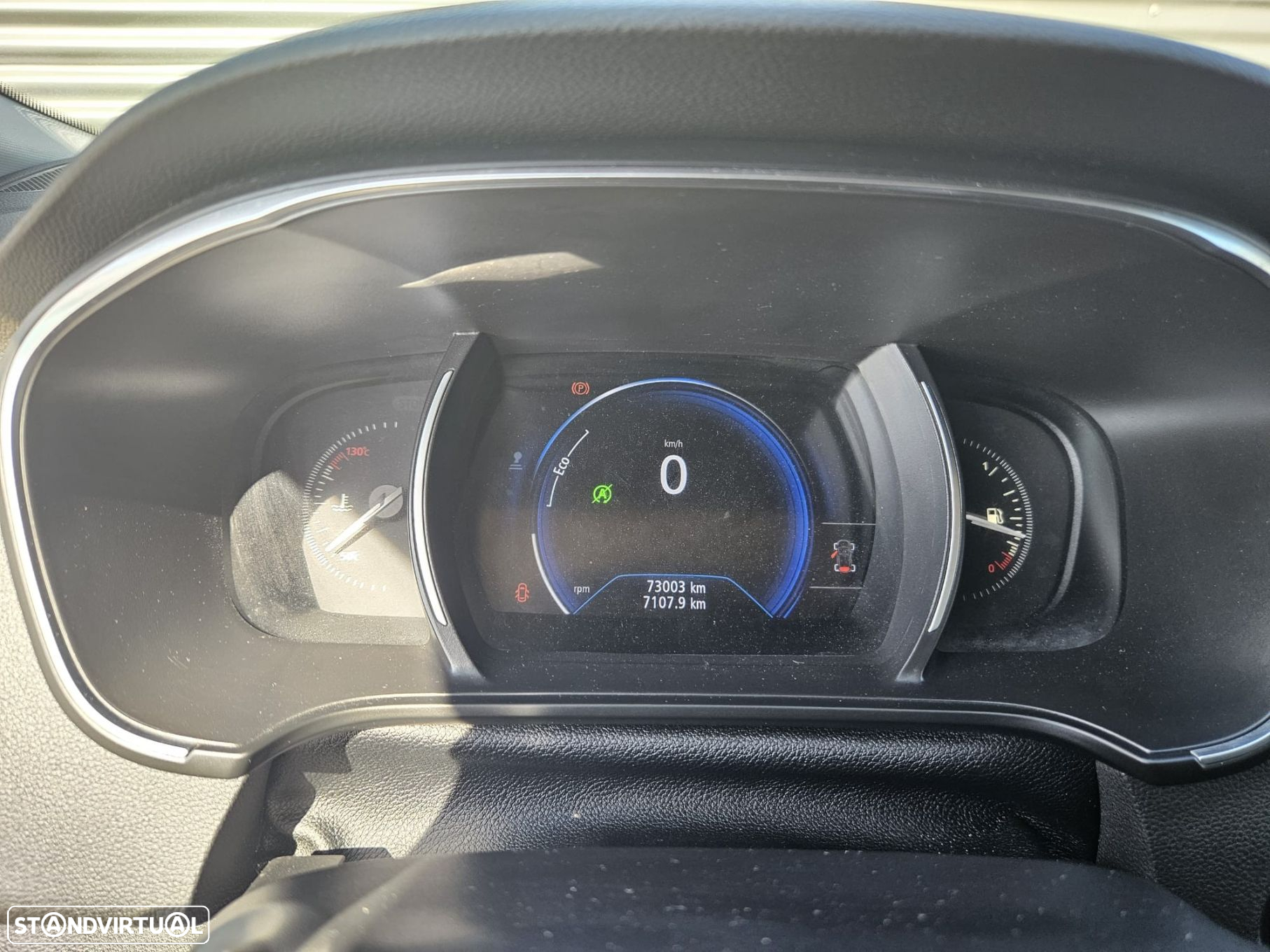 Renault Mégane 1.5 dCi Zen ECO - 26
