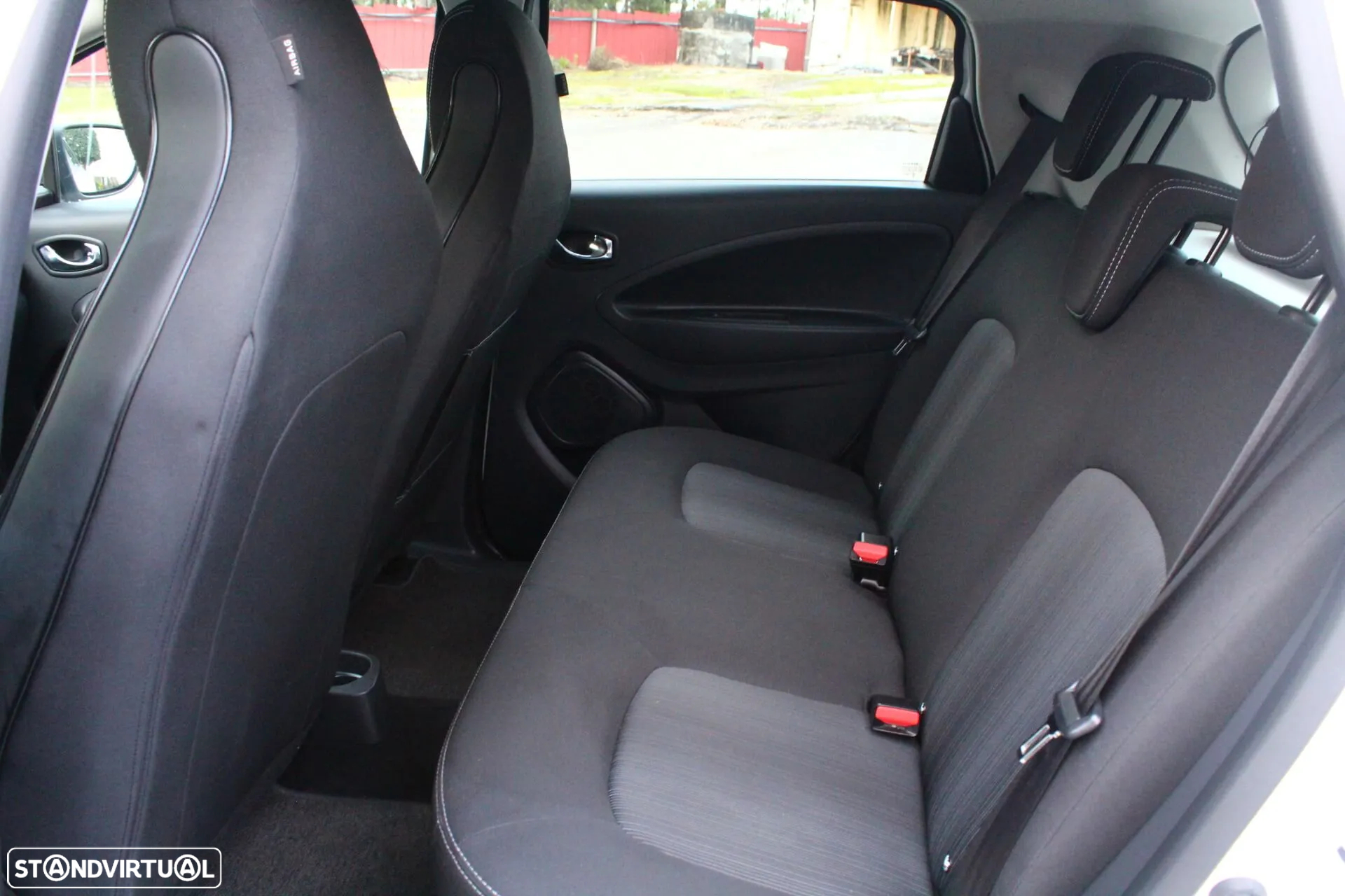 Renault Zoe (c/ Bateria) Limited 40 - 8