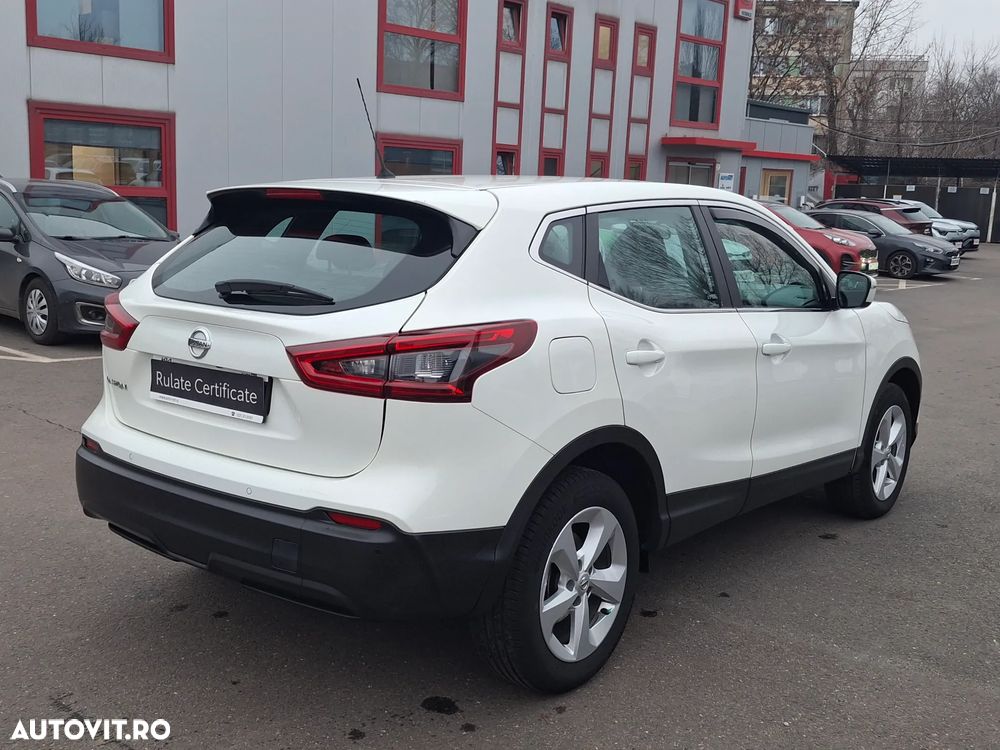 Nissan Qashqai 1.3 138CP 2WD N-Connecta - 6