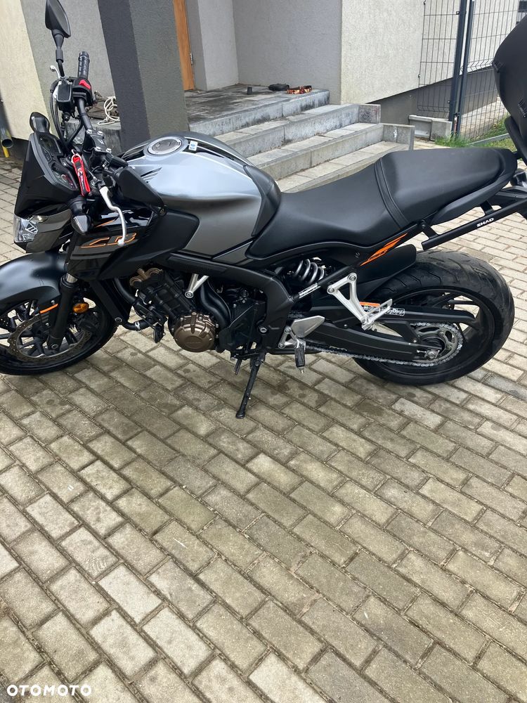 Honda CB - 5