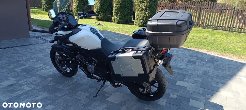 Suzuki V-STROM - 24