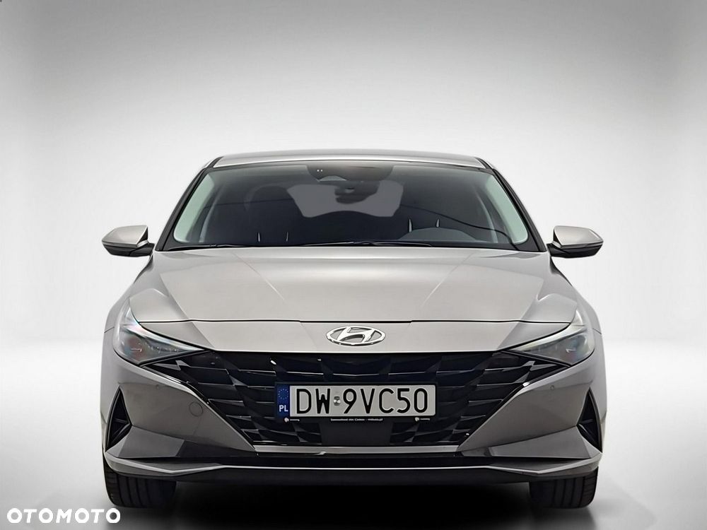 Hyundai Elantra 1.6 Smart - 8