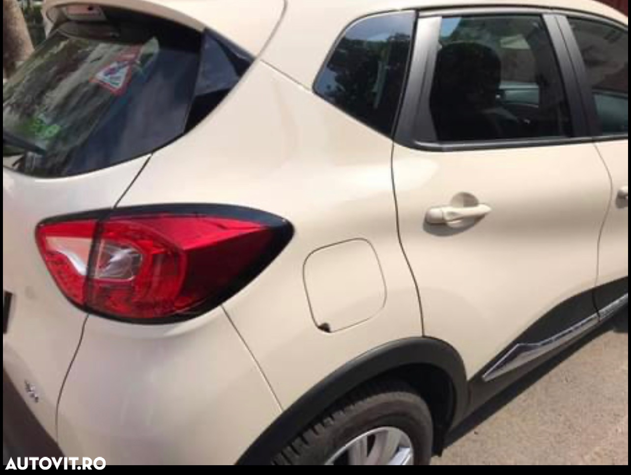 Renault Captur - 3