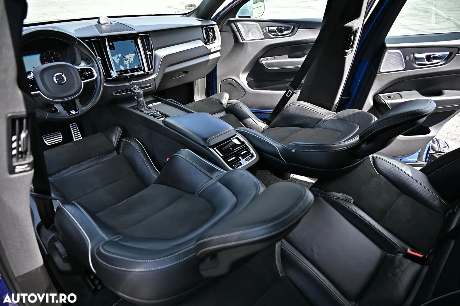 Volvo XC 60 T5 AWD Geartronic RDesign - 30