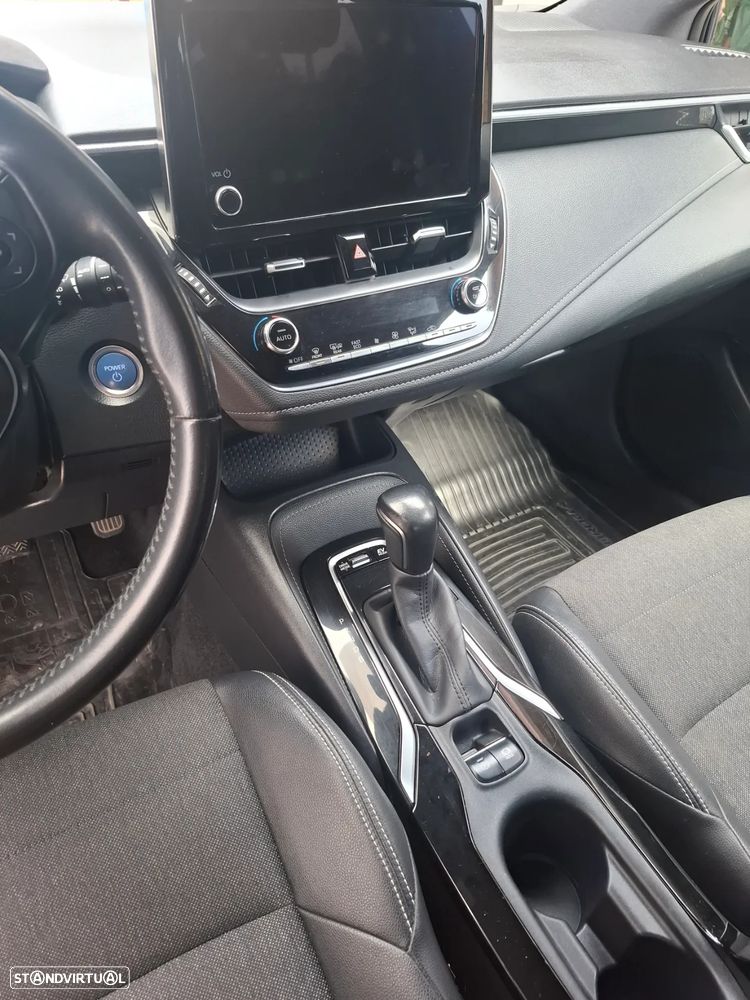 Toyota Corolla Touring Sports 1.8 Hybrid Comfort+P.Sport - 13