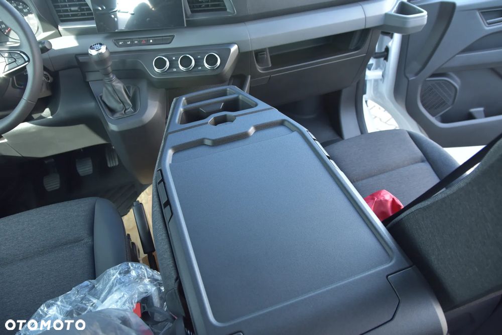 Renault Master Doka Brygadowa 7 osób - 31