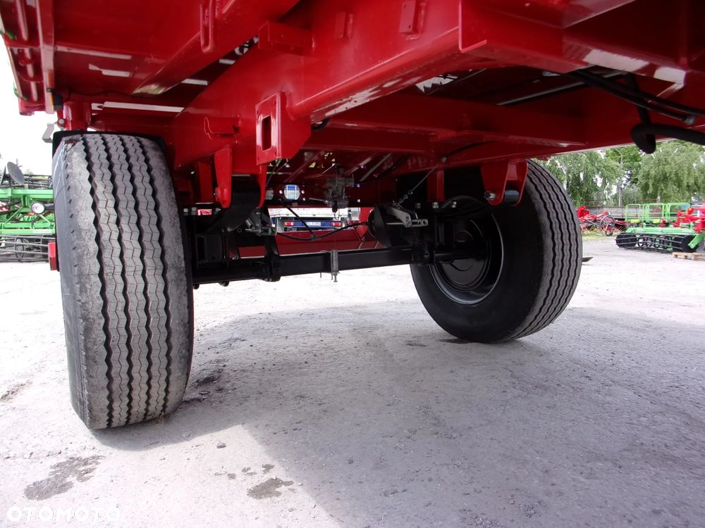 Pronar Przyczepa dwuosiowa paletowa PRONAR PT680 -14t, PT612 -12t, PT612L -12t, wywrotka z trójstronnym wywrotem, przyczepa ciężarowo-rolnicza - 17