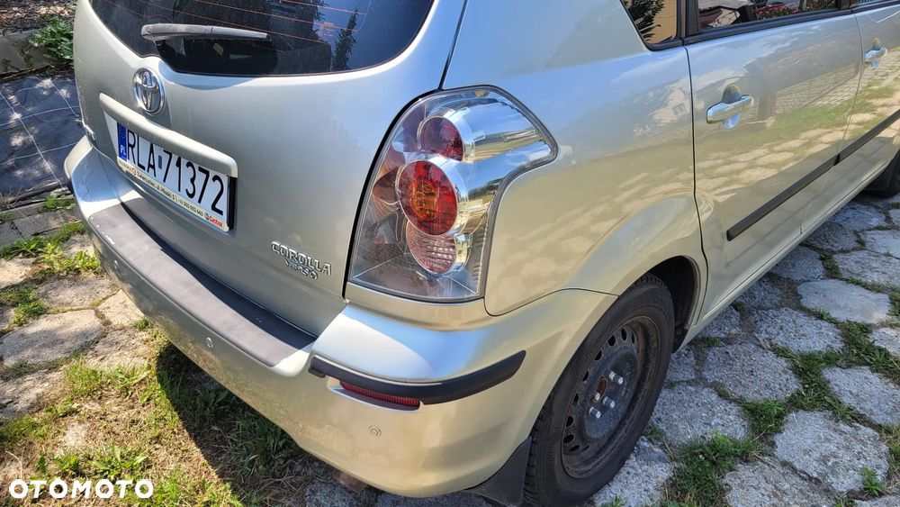 Toyota Corolla Verso 1.8 Sol 7os MM - 9