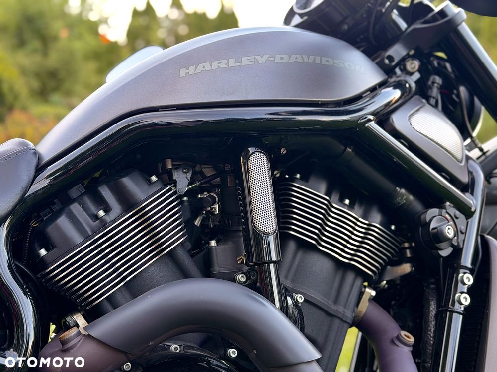 Harley-Davidson V-Rod Night Rod - 13