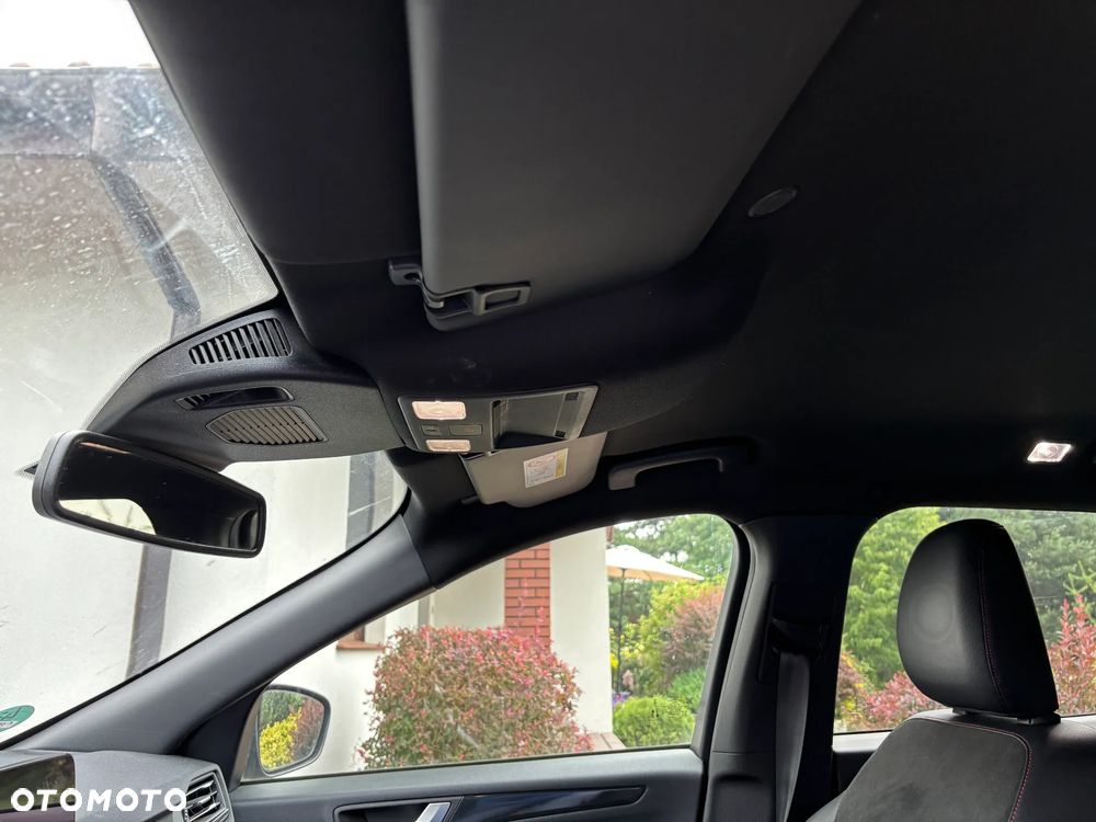 Ford Kuga 2.5P PHEV FWD ST-Line X - 18