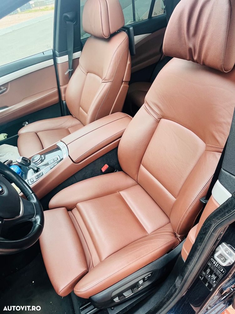 BMW Seria 5 520d - 5