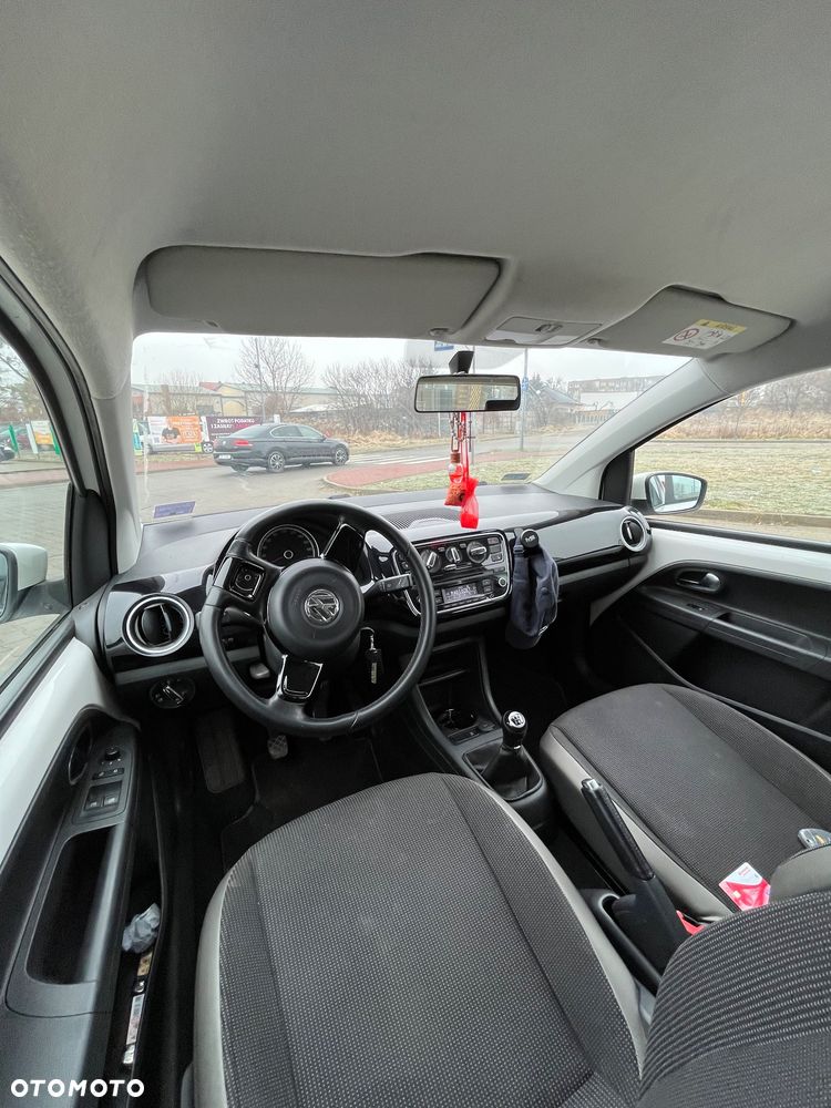 Volkswagen up! 1.0 take EU6 - 10
