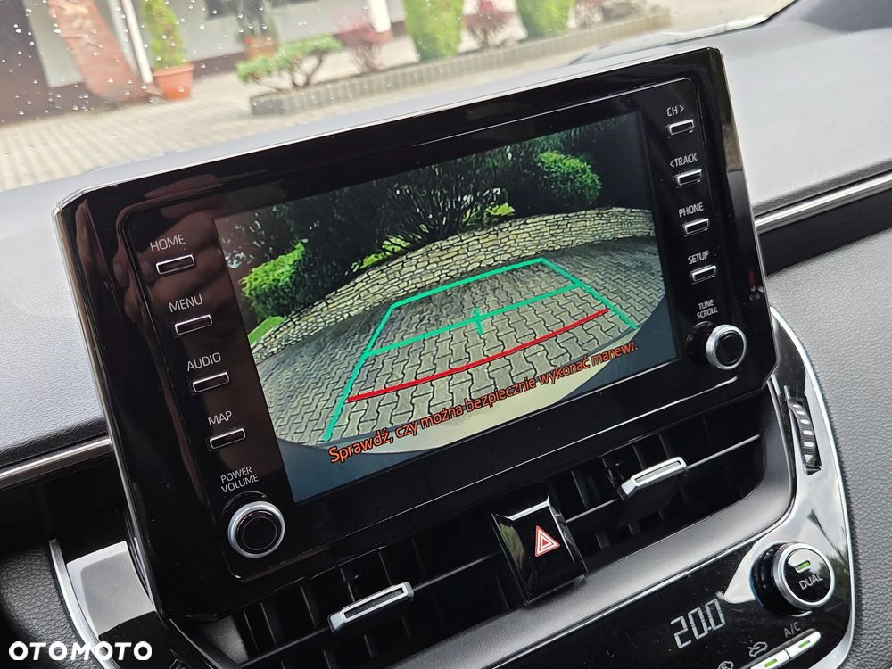 Toyota Corolla 1.8 Hybrid Selection - 25