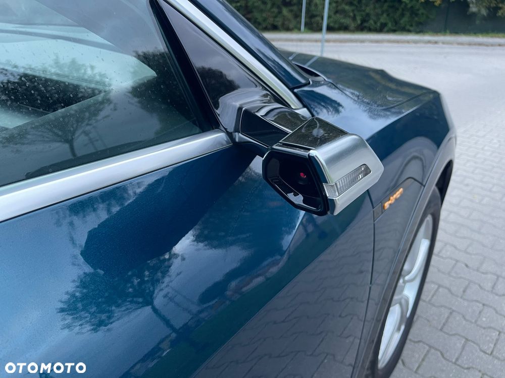 Audi e-tron 55 Quattro S Line - 24