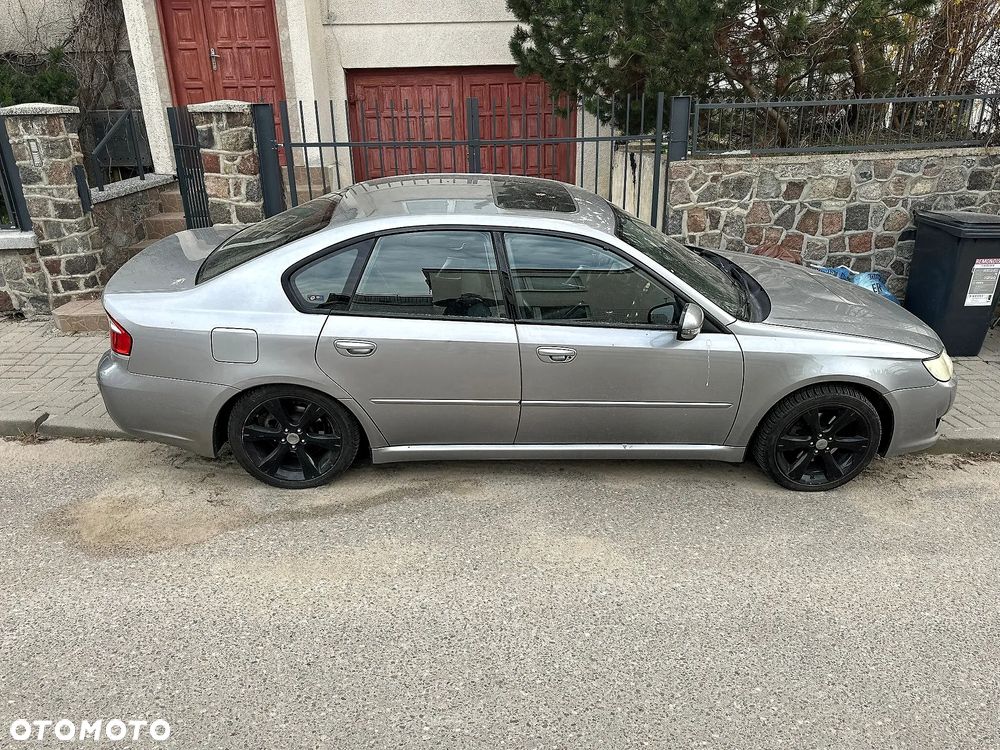 Subaru Legacy 2.0D RC NAV - 17