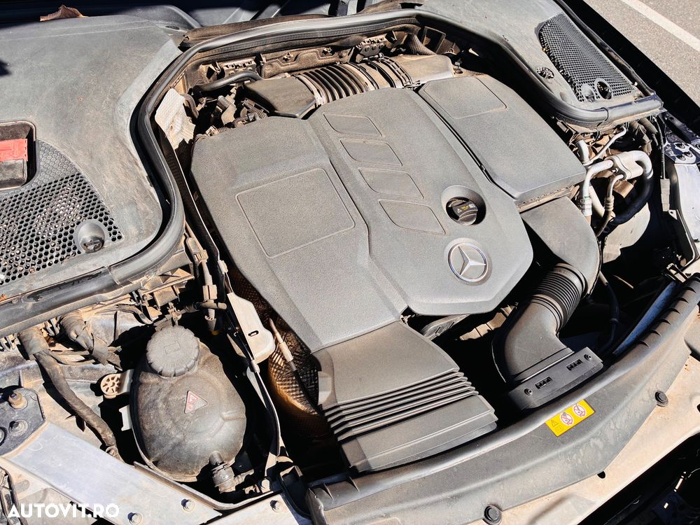 Mercedes-Benz E - 19