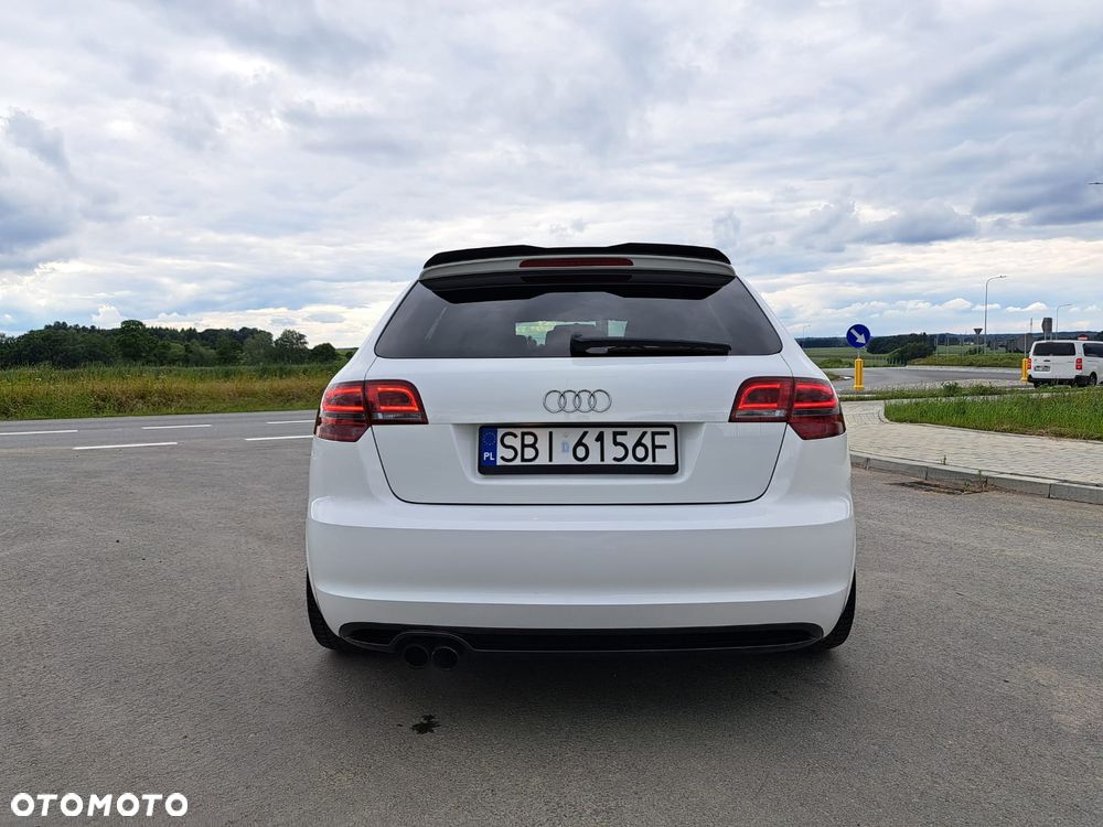 Audi A3 Sportback 1.4 TFSI Ambiente - 4