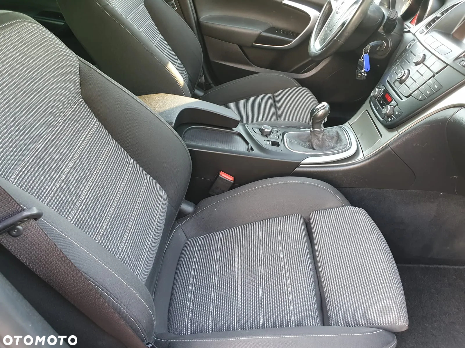 Opel Insignia 1.4 T Cosmo S&S - 30