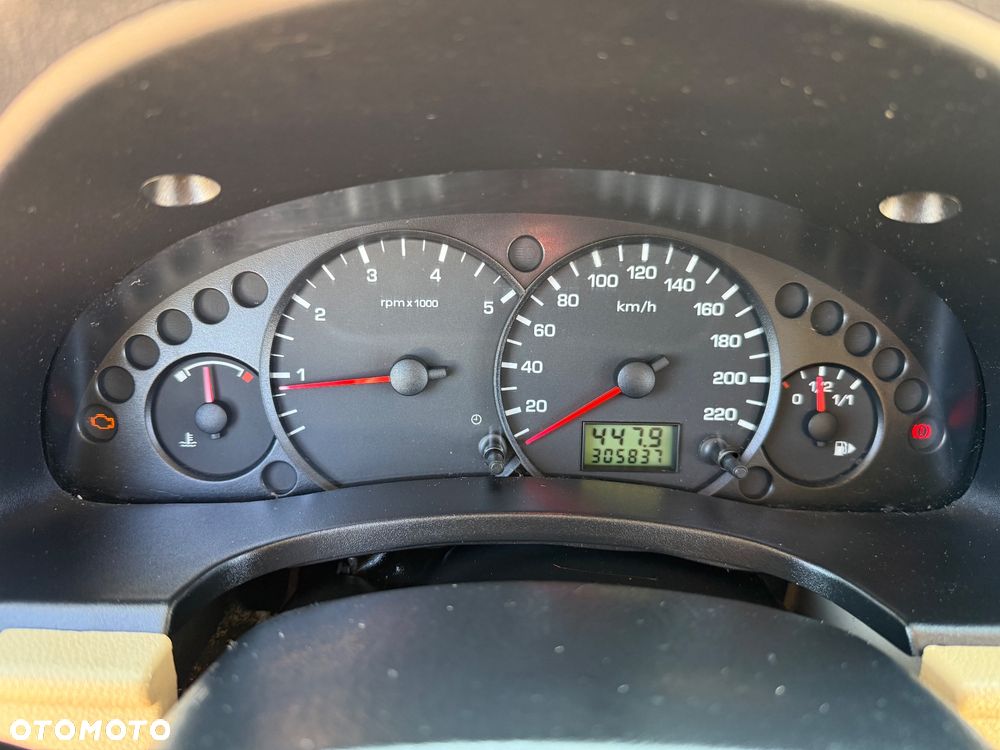 Ford Tourneo Connect - 20