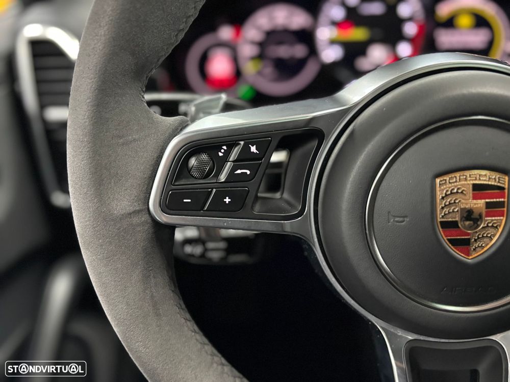 Porsche Cayenne E-Hybrid Tiptronic S Black Edition - 21