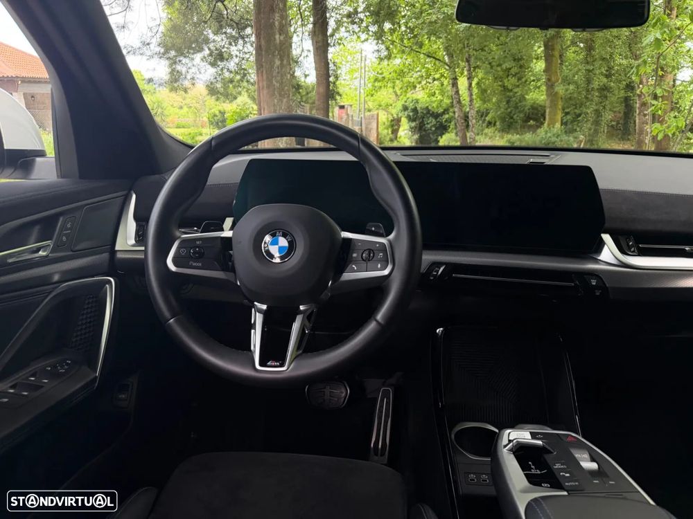 BMW X2 18 d sDrive Auto Pack M - 17