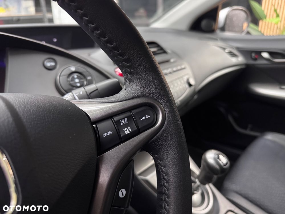 Honda Civic 1.4 Sport - 10