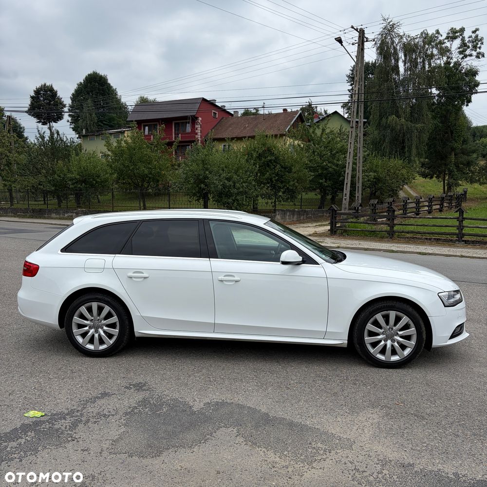Audi A4 Avant 2.0 TDI DPF Ambiente - 18