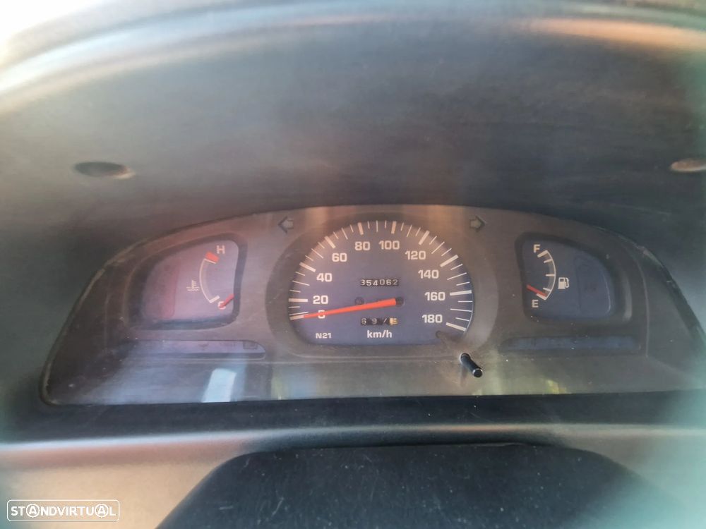Toyota Hilux 2.4 D LN145LPT Cab Dupla - 7
