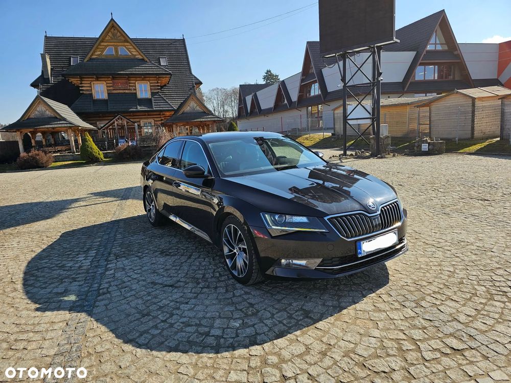 Skoda Superb 2016 photo 2
