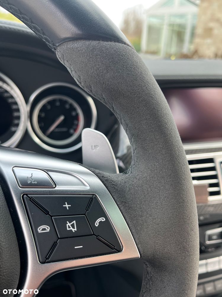 Mercedes-Benz CLS 63 AMG AMG SPEEDSHIFT MCT - 27