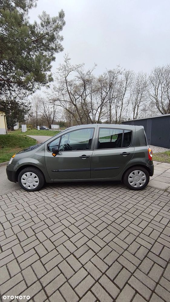 Renault Modus - 11