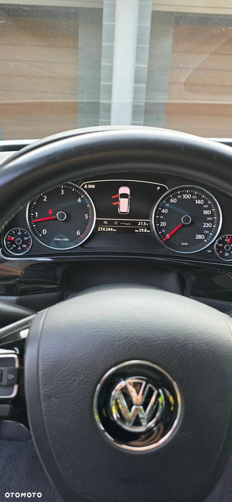 Volkswagen Touareg 3.0 V6 TDI BMT R-Style - 14