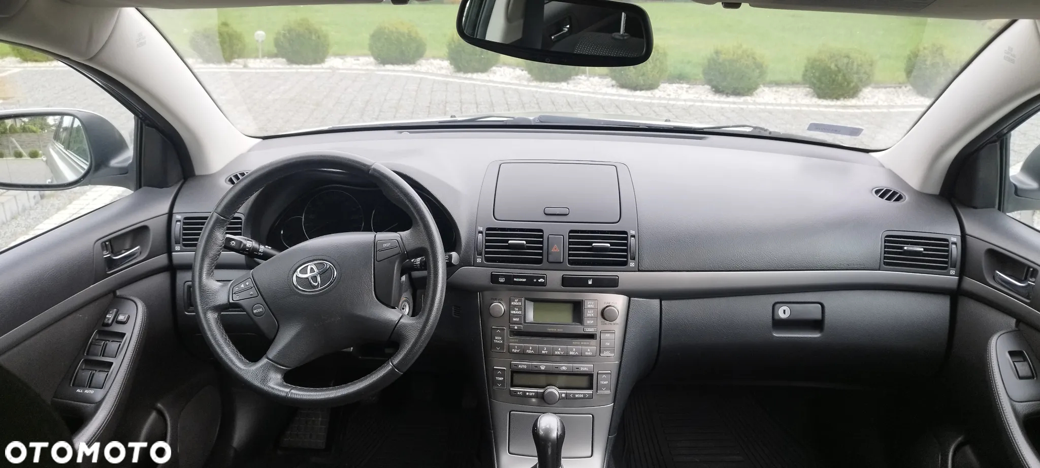 Toyota Avensis - 6