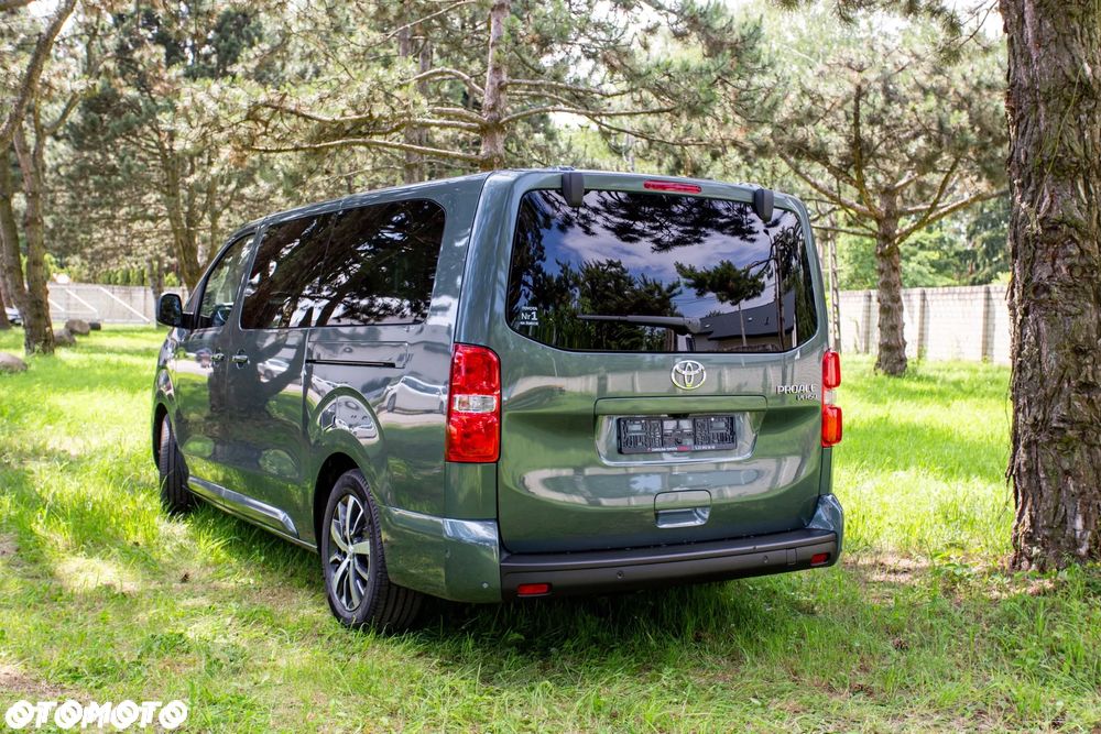 Toyota Proace Verso 2.2 D4-D Long Vip - 10