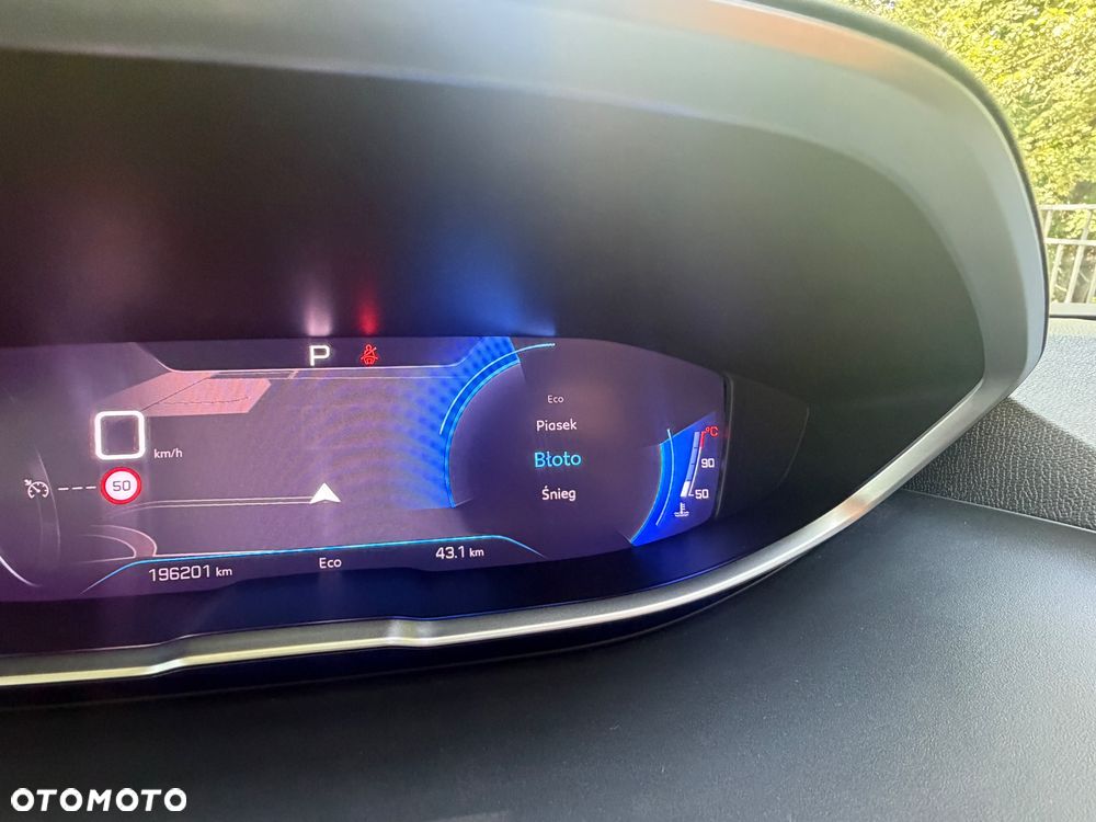 Peugeot 5008 BlueHDi 130 EAT8 GT - 30