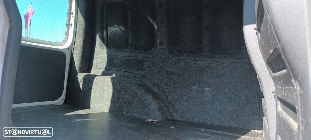 VW CADDY - 10