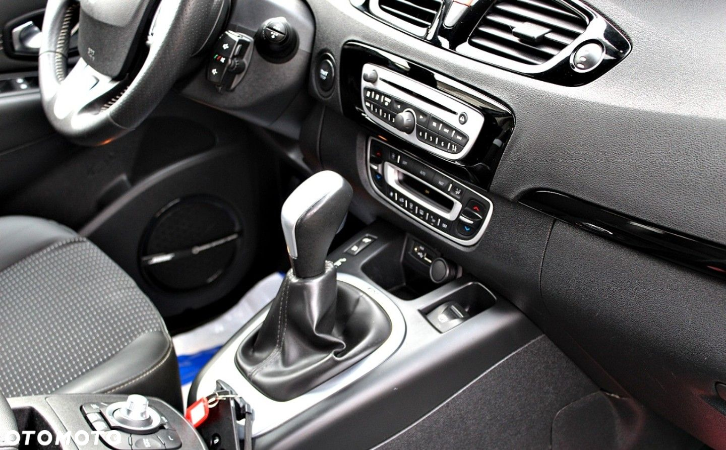 Renault Scenic - 21