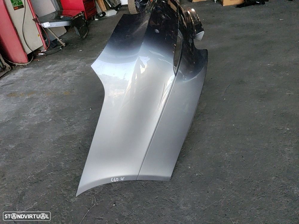 Parachoques Trás / Para Choques Traseiro Nu Bmw 5 (E60) - 2