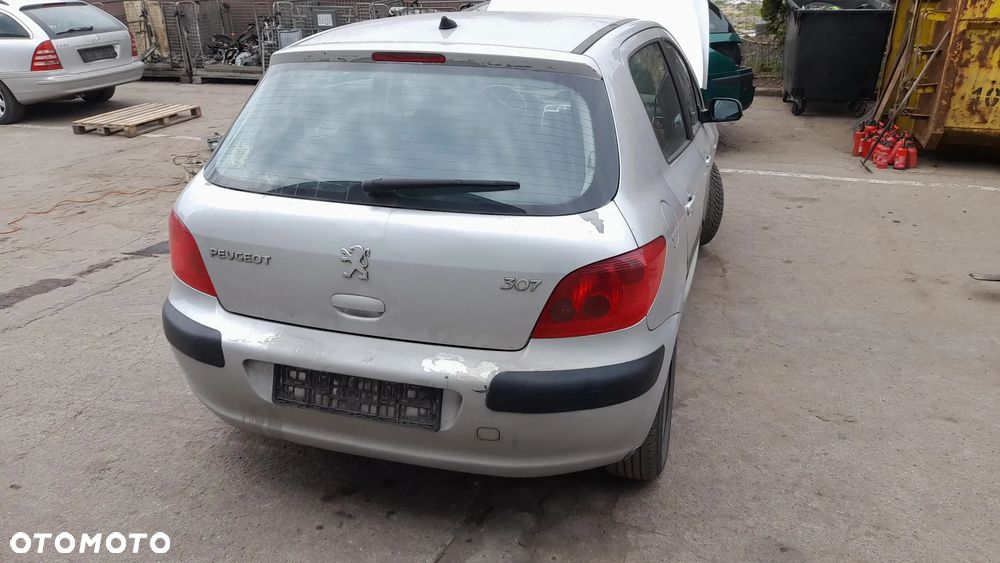 PEUGEOT 307 błotnik lewy przedni   EZR - 5