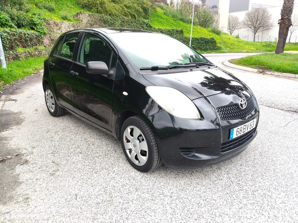 Toyota Yaris 1.0 VVT-i AC - 3