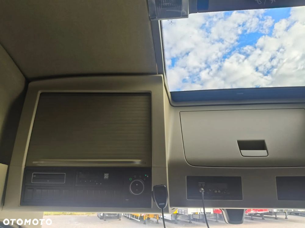 Volvo FH4 460 / EURO 6 / AUTOMAT / I -SHIFT / STANDARD / - 30