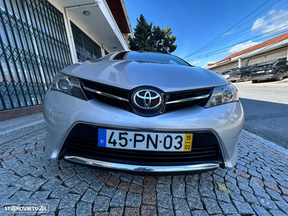 Toyota Auris Touring Sports 1.4 D-4D Com+P.Sport +Navi - 1