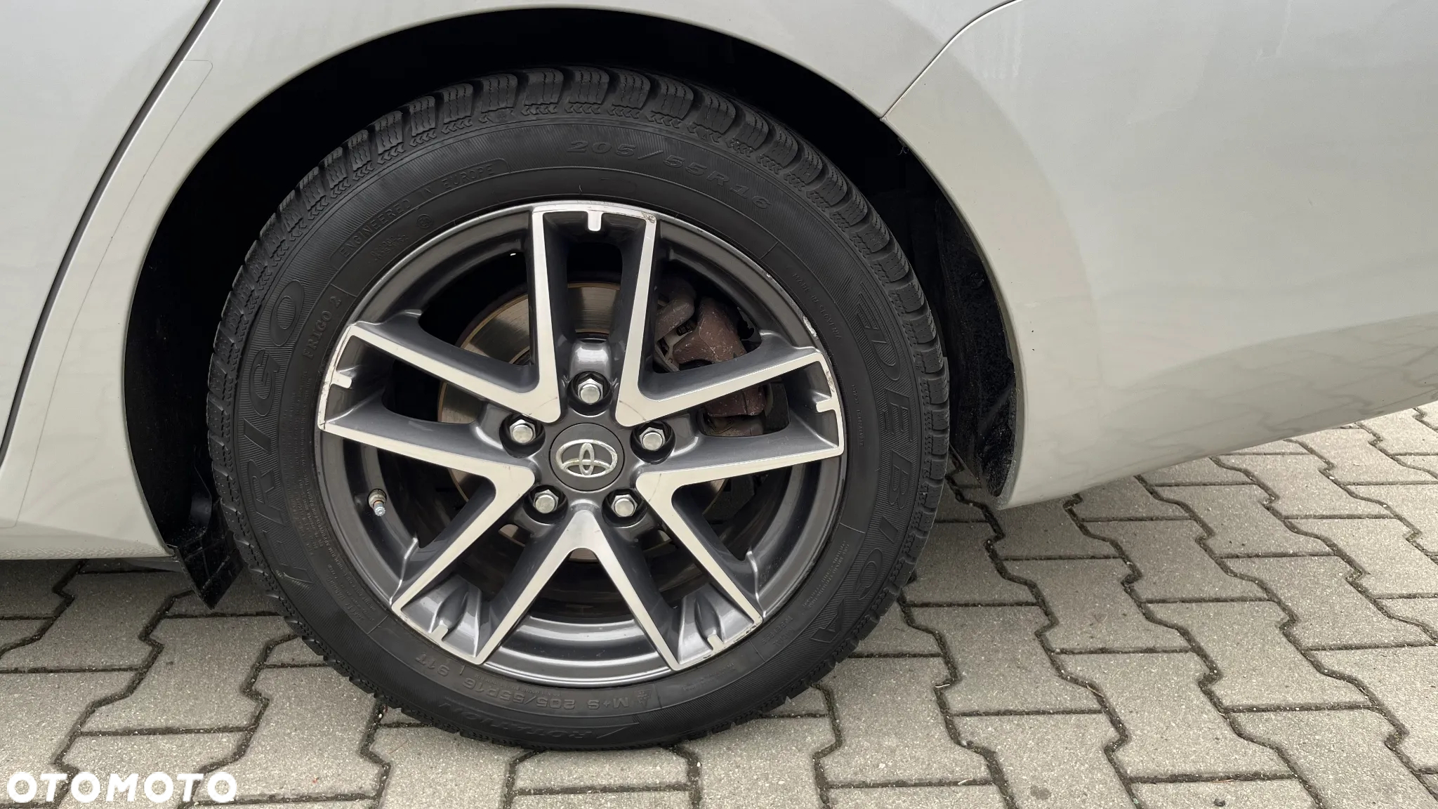 Toyota Auris - 18