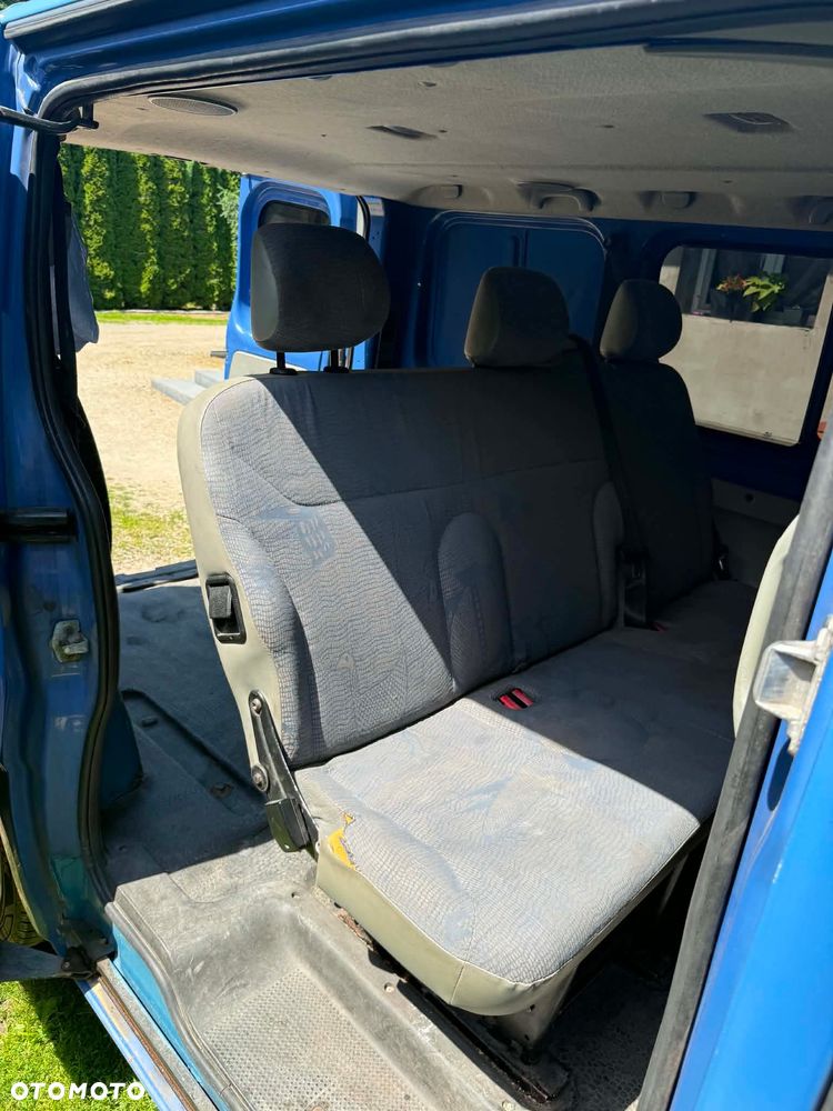 Renault TRAFIC - 7