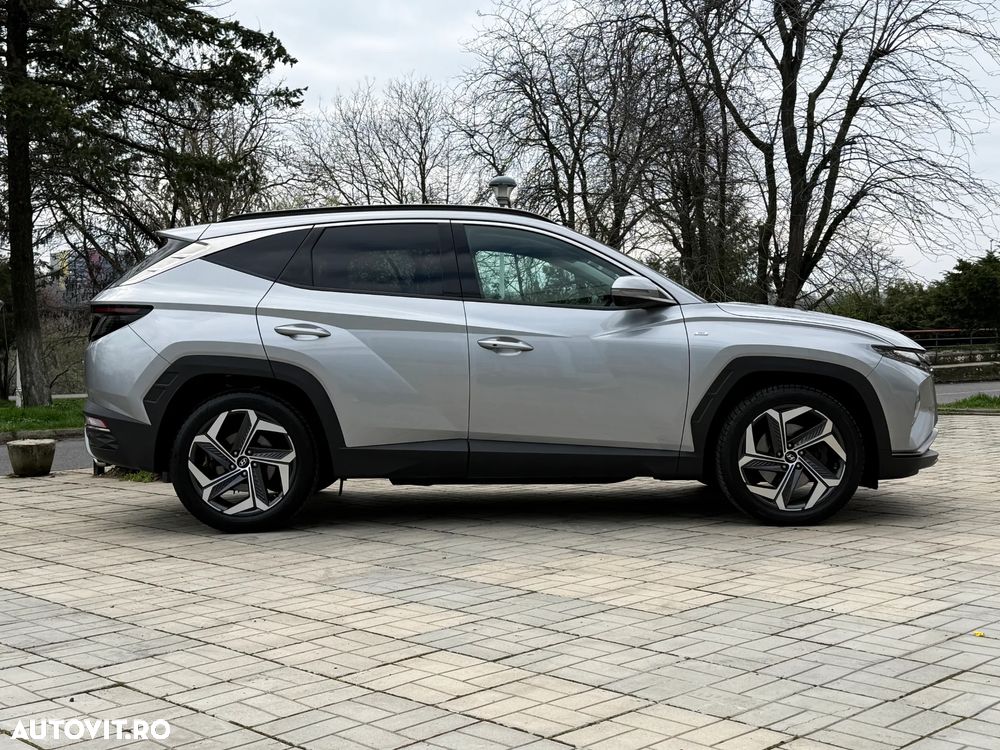 Hyundai Tucson 1.6 CRDi 48V-Hybrid 2WD DCT Select - 13