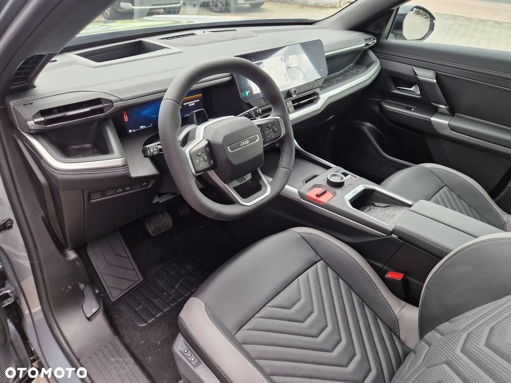 Jeep Compass 1.2 T3 mHEV Summit FWD DCT - 8