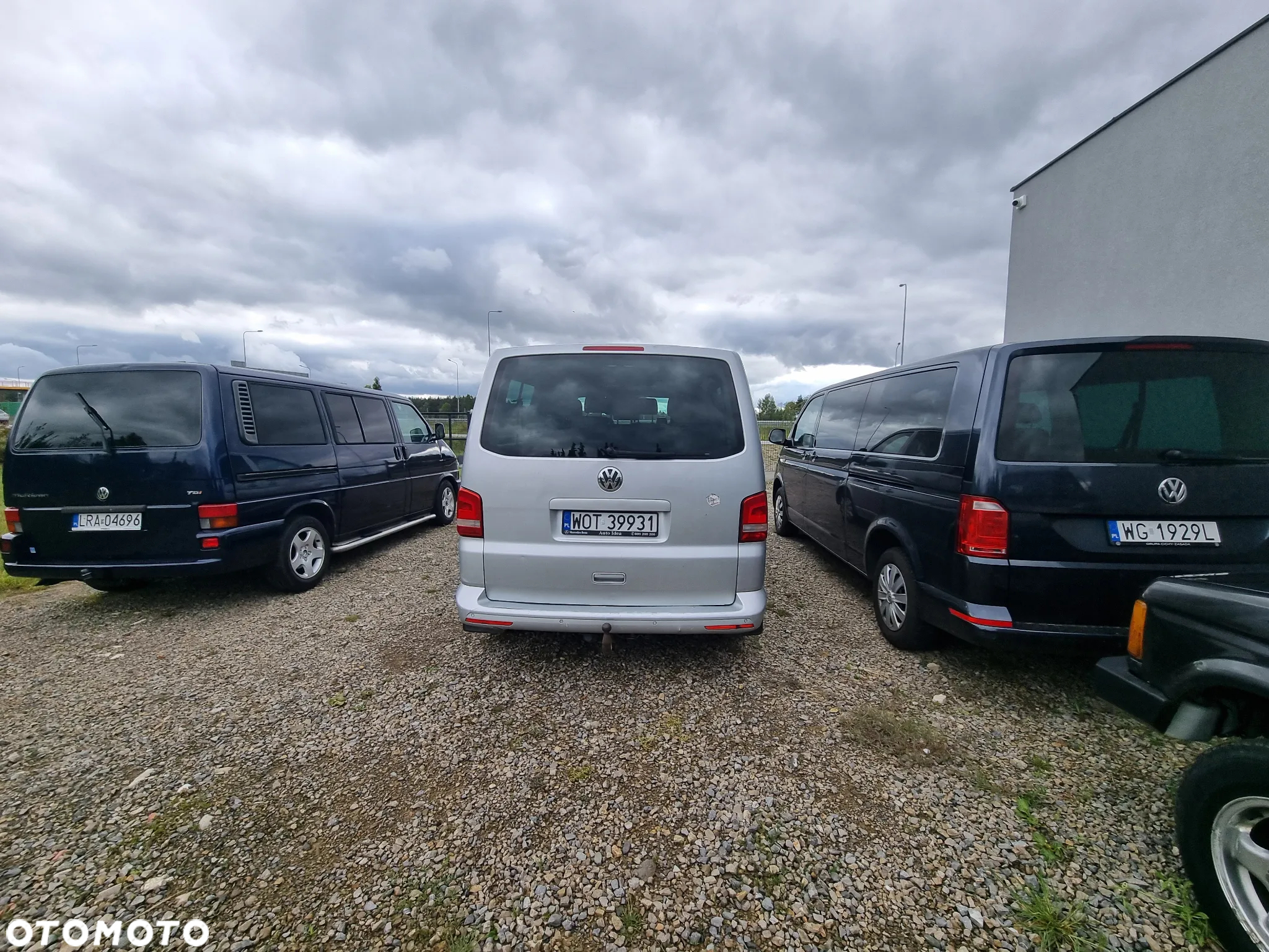 Volkswagen Caravelle 2.0 TDI L2 Highline - 11
